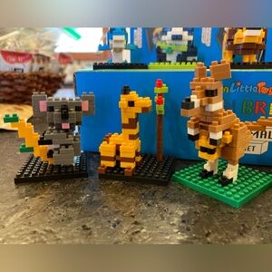 FUN BRIX like new - 12 individual box kits of mini zoo animals (like legos)